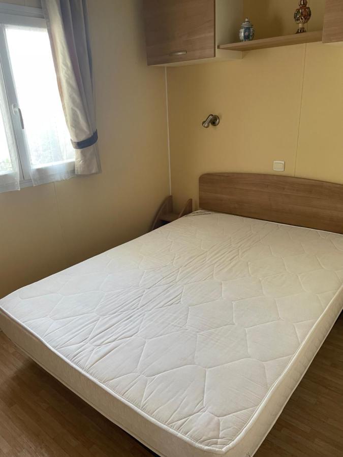 Mobil Home Parfait Etat Sur Camping Arvert Exteriör bild